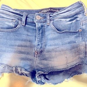 Express Jeans sz 00 shortie shorts. Great condition, 5 pockets, distressed areas